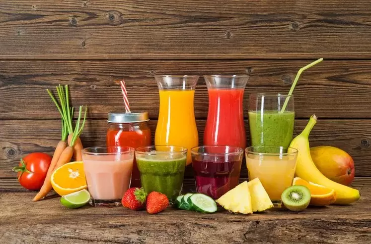 zumes de froitas e verduras para unha dieta de beber